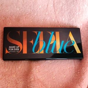 Makeup forever Blue sepia palette